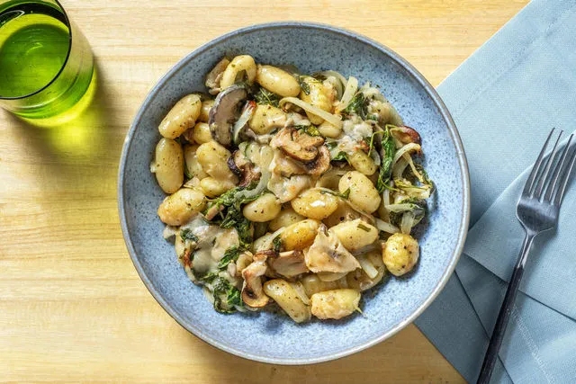 Gnocchi-Spinach Bake with Mushrooms